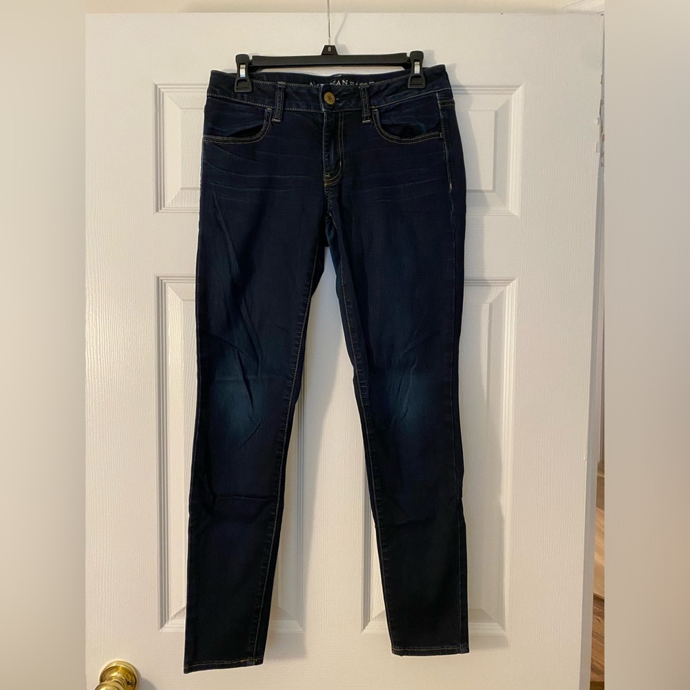 American Eagle Outfitters Women’s Super Stretch Jeggings Size 6 REG Dark Wash
